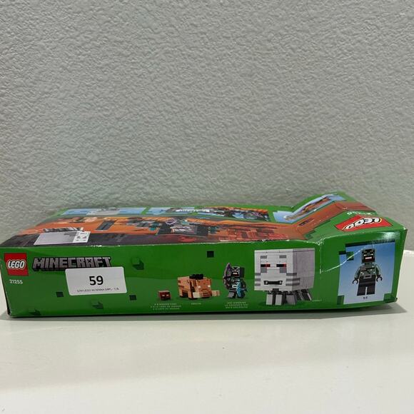 LEGO 21255 NIB The Nether Portal Ambush 352 pcs Ages 8+ - Picture 8 of 10